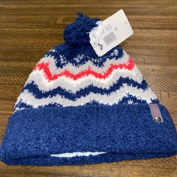💙 Roxy ‘Invalo’ pom pom beanie 💙 - Picture 3 of 3